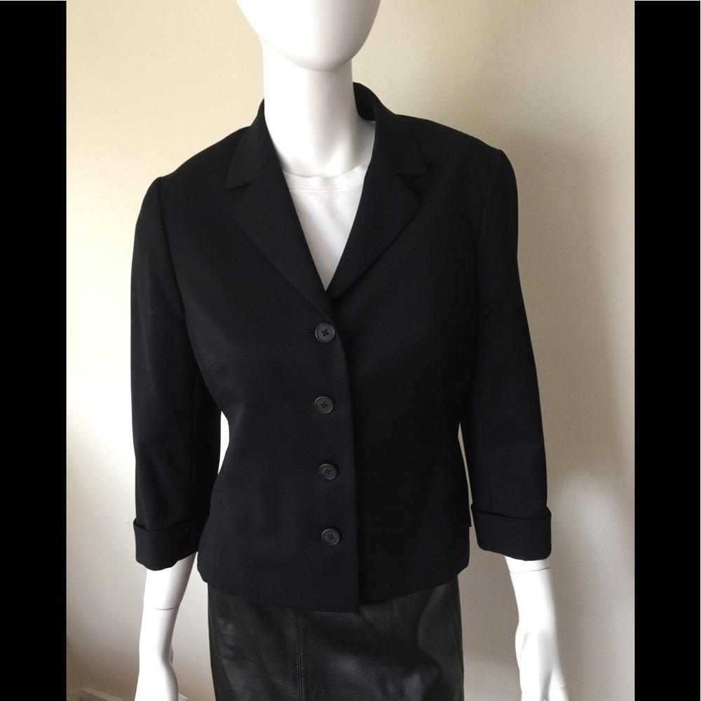 EUC Lands End black lightweight wool 3/4 sleeve blazer